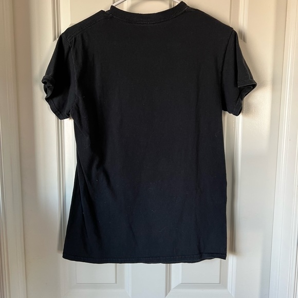 Salem 7 Graphic Tee - Picture 4 of 4